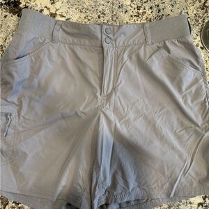 Cabela’s Woman Casual Shorts